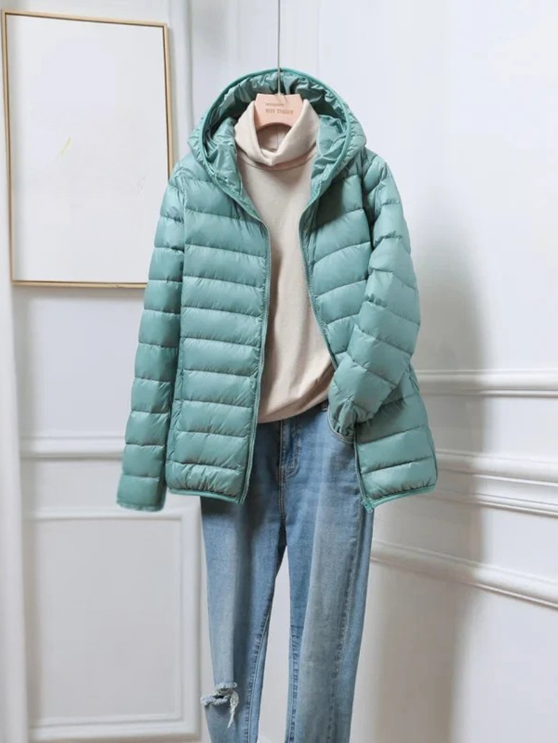 Women’s Lightweight Hooded Puffer Jacket