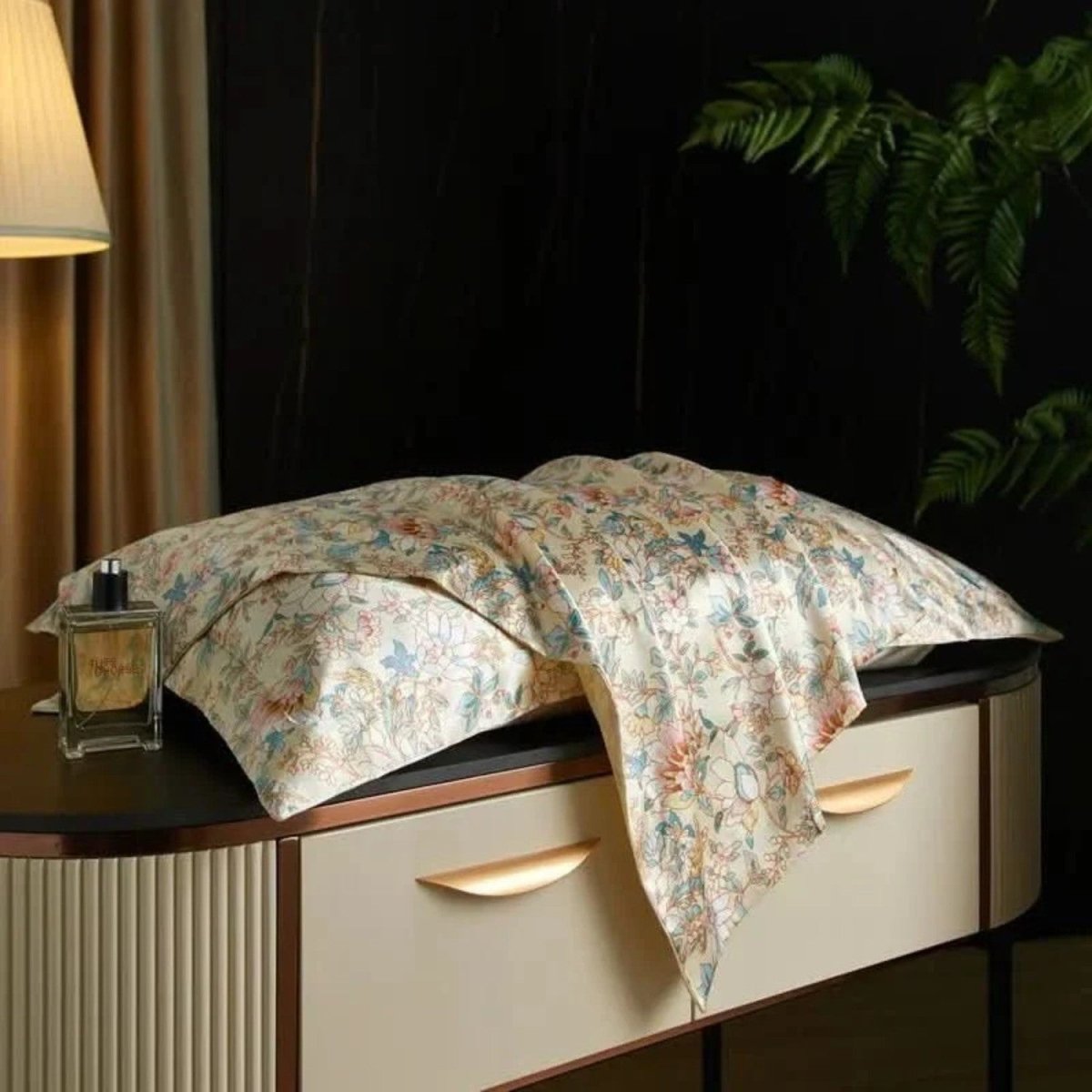 Mulberry Silk Pillowcase for Luxurious Sleep - Silk Pillowcase - Wild Eye Vision