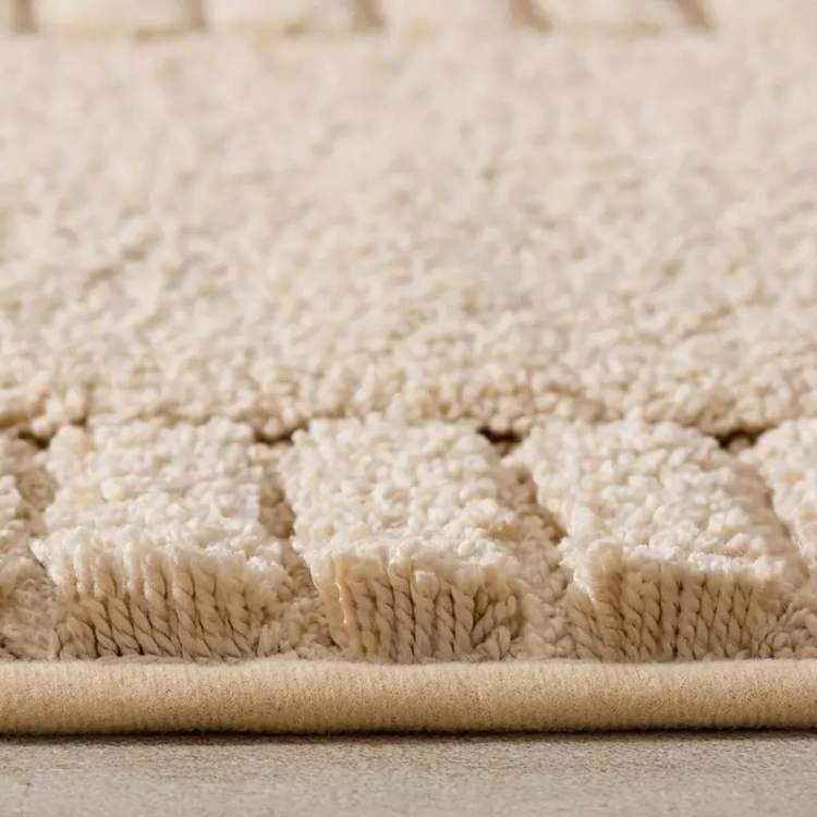 NordicLine Minimal Stripe Bath Mat - Bath Mat - Wild Eye Vision