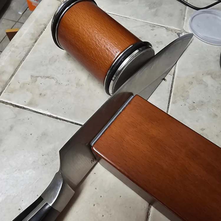 ProEdge Rolling Knife Sharpener - Knife Sharpener - Wild Eye Vision