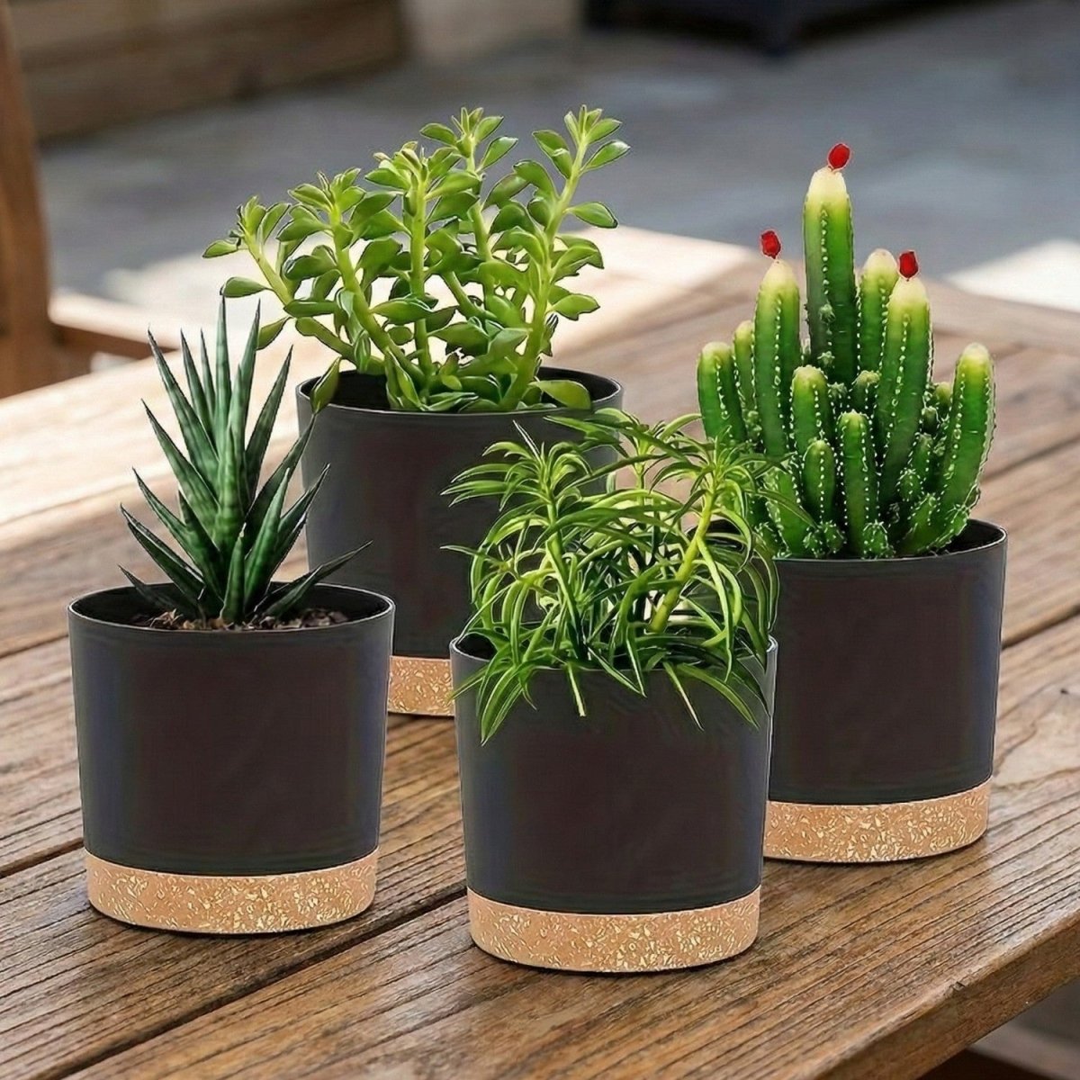 Set of 4 Modern Flower Pots with Drainage - Flowerpot - Wild Eye Vision