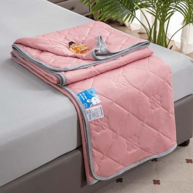 Summer Breeze Cooling Blanket - Cooling Blanket - Wild Eye Vision