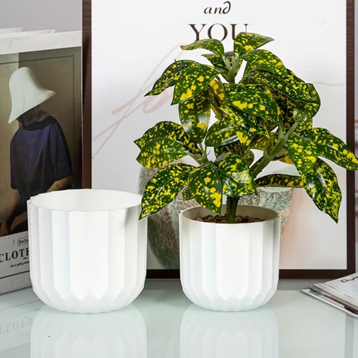 Vertical Striped Pot for Indoor Plants - Flowerpot - Wild Eye Vision
