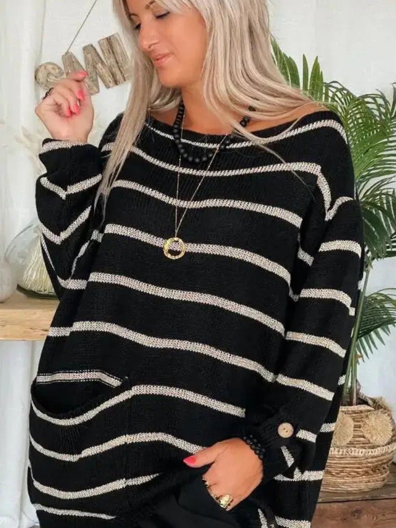 Women's Striped Oversized Knit Jumper with Pockets - Women Knitted Jumper - Wild Eye Vision