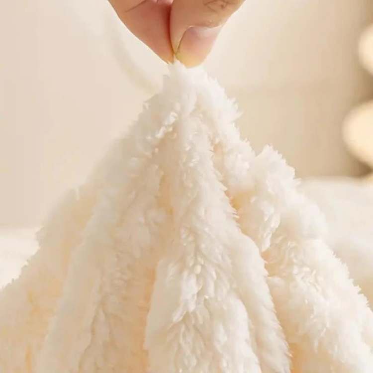 FeatherSoft Throw Blanket