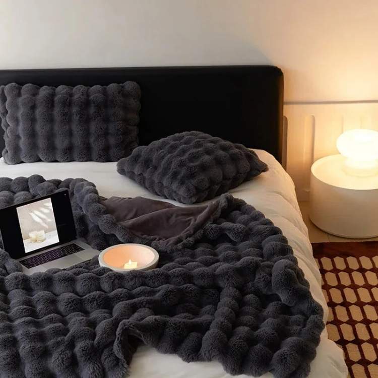 PlushHaven Faux Fur Weighted Blanket