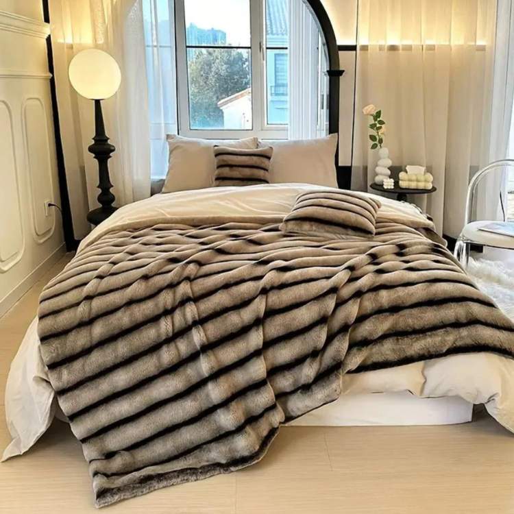 Premium Faux Rabbit Fur Throw Blanket