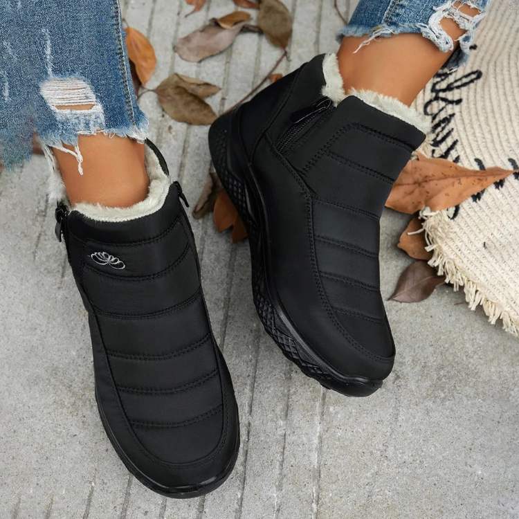 ArcticEase Women’s Snow Boots - Snow Boots - Wild Eye Vision