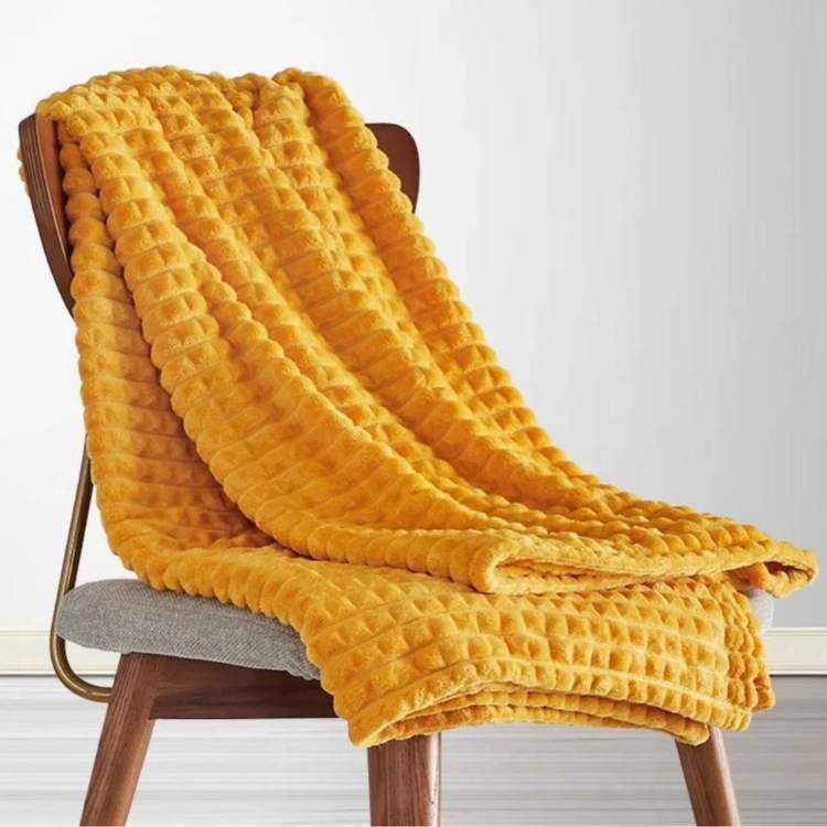 CloudHugs Marshmallow Throw Blanket - Blanket - Wild Eye Vision