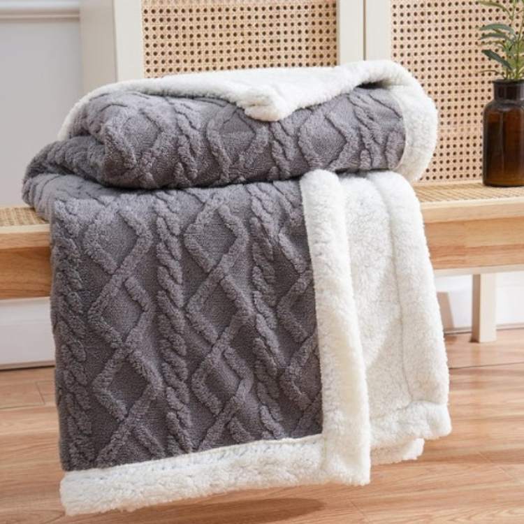 CozySherpa Weighted Blanket - Blanket - Wild Eye Vision