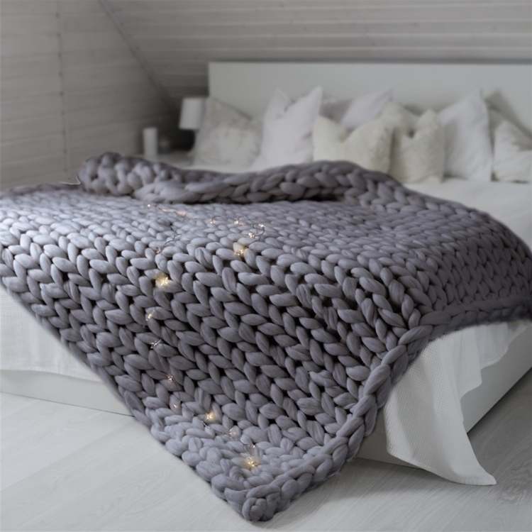DreamWeave Knitted Weighted Blanket - Wild Eye Vision