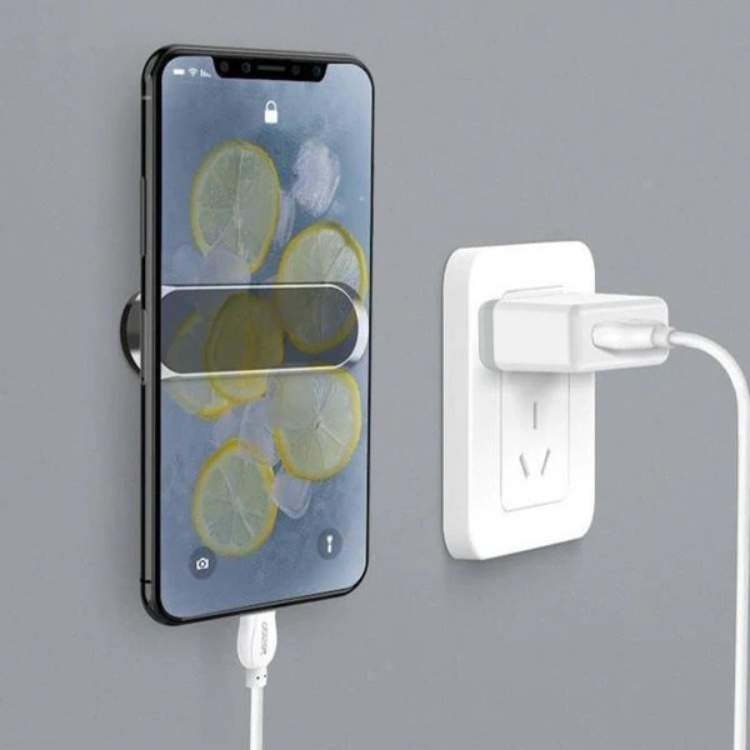 MagniGrip Pro Phone Holder - Phone Holder - Wild Eye Vision