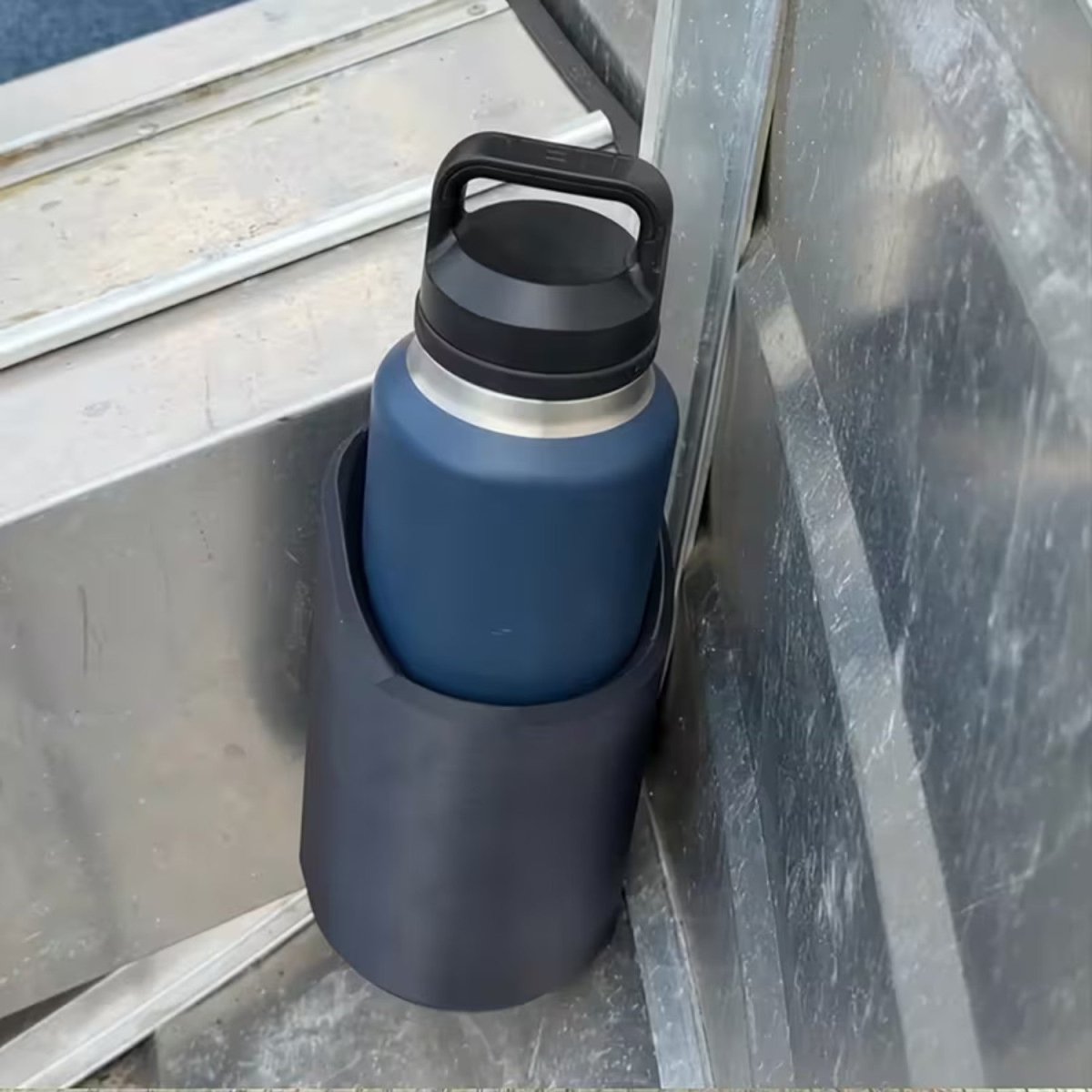 Secure Magnetic Bottle Holders - Magnetic Bottle Holder - Wild Eye Vision