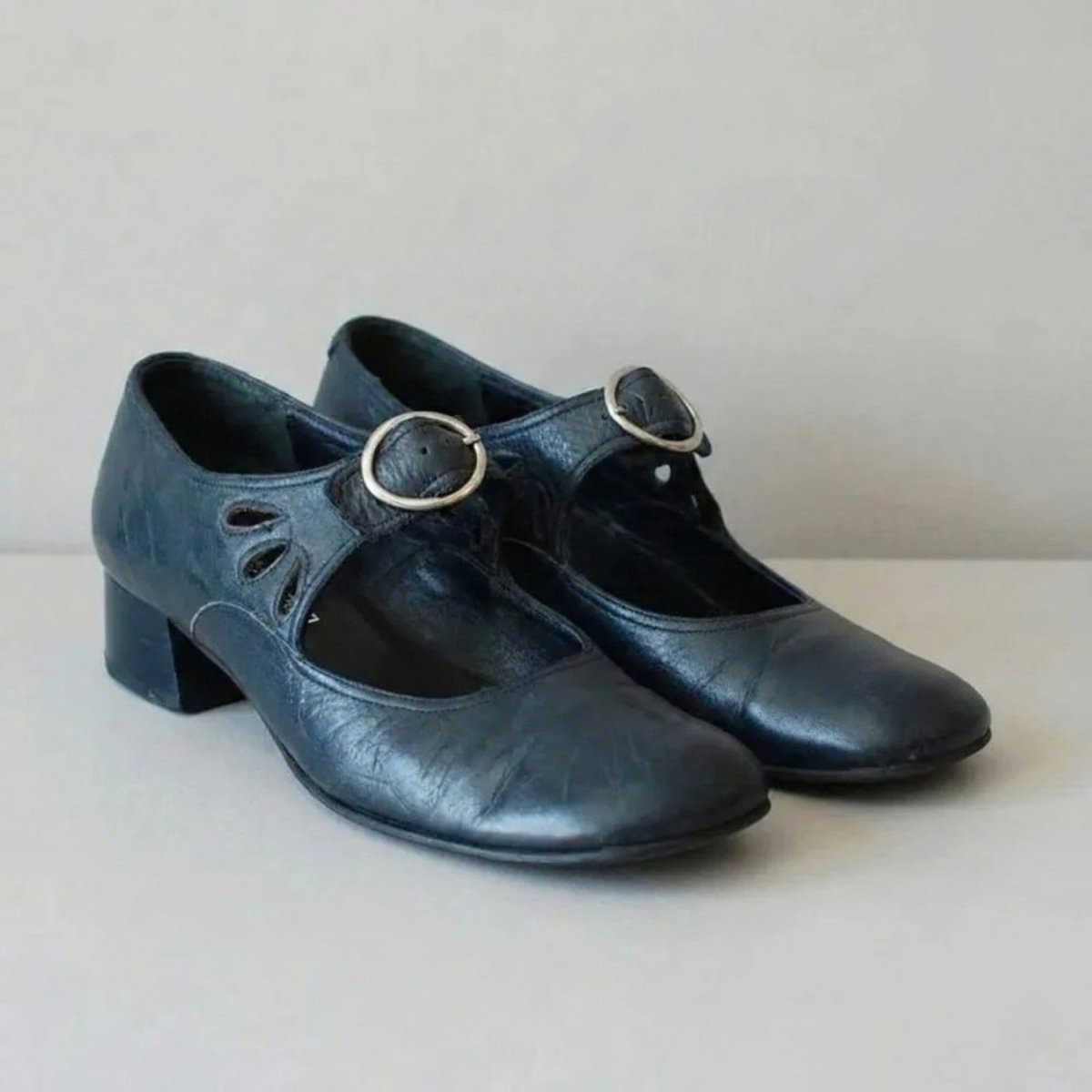 Stylish and Comfortable Buckled Sandals - Sandals - Wild Eye Vision