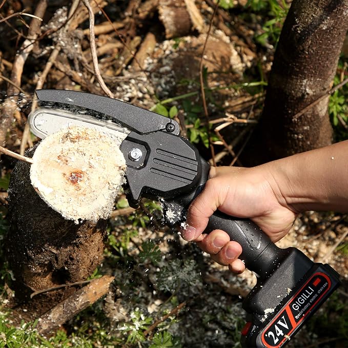 UltraSharp 24V Mini Chainsaw (Two Batteries) - Mini Chainsaw - Wild Eye Vision